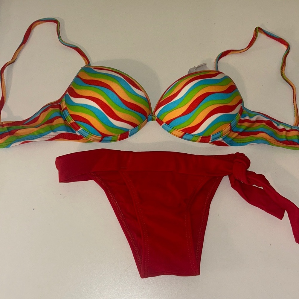 Recco Brazilian Striped Underwire Top & Red Side Tie Bottom. New With Tags.